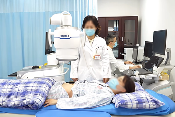 艾利特普罗超声聚焦治疗机器人