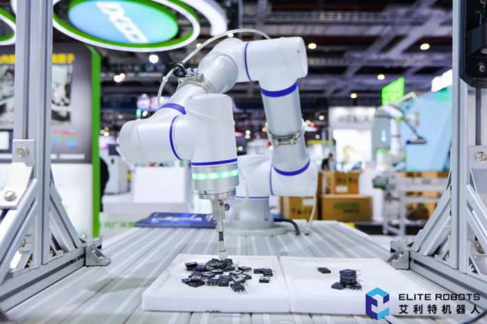 艾利特协作机器人